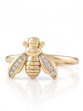 Adorable Honey Bee ring with gold finish, Charmed Aroma Collection